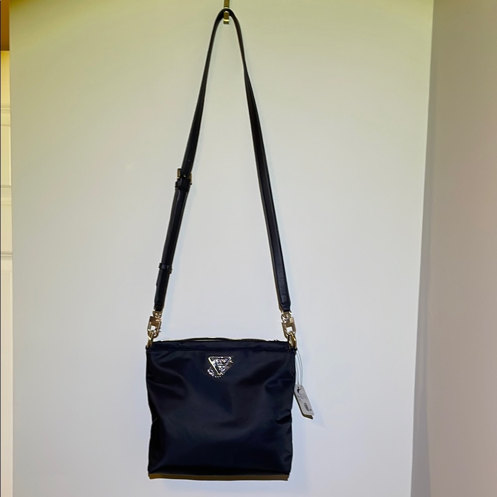 NWT GUESS Black Nylon Crossbody Bag with silver hardware